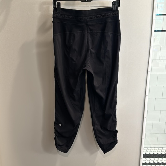 Lululemon athletic pants Size 6 - Picture 2 of 9